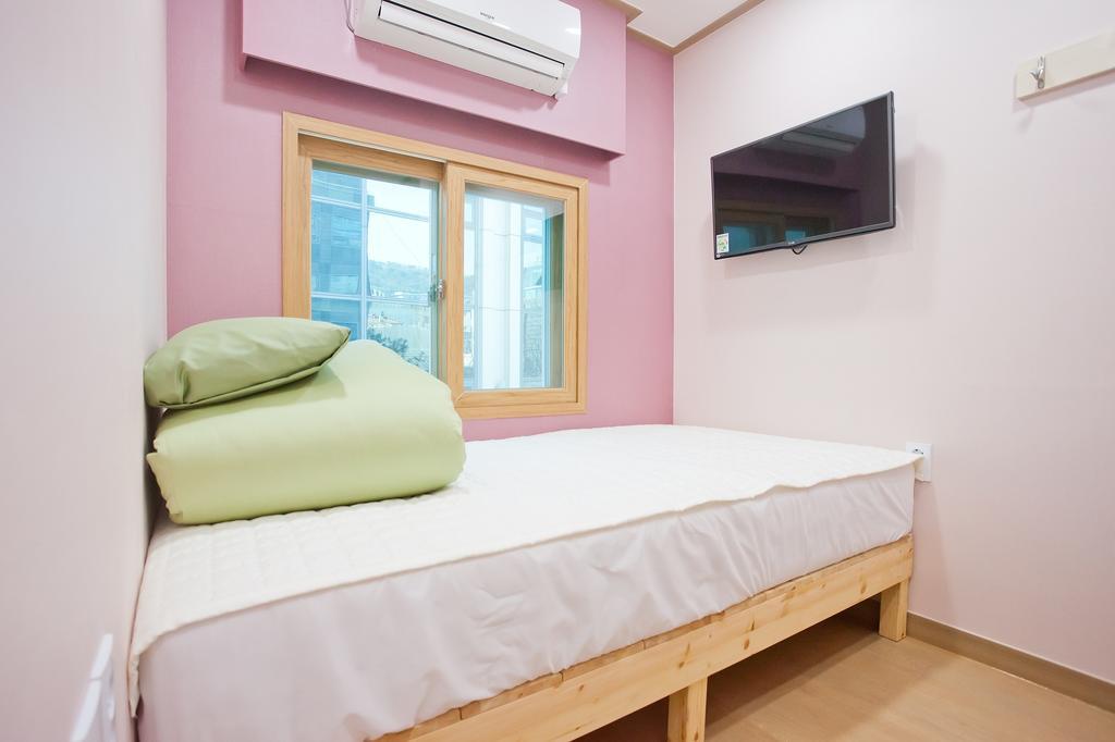 88 Guesthouse Сеул Номер фото
